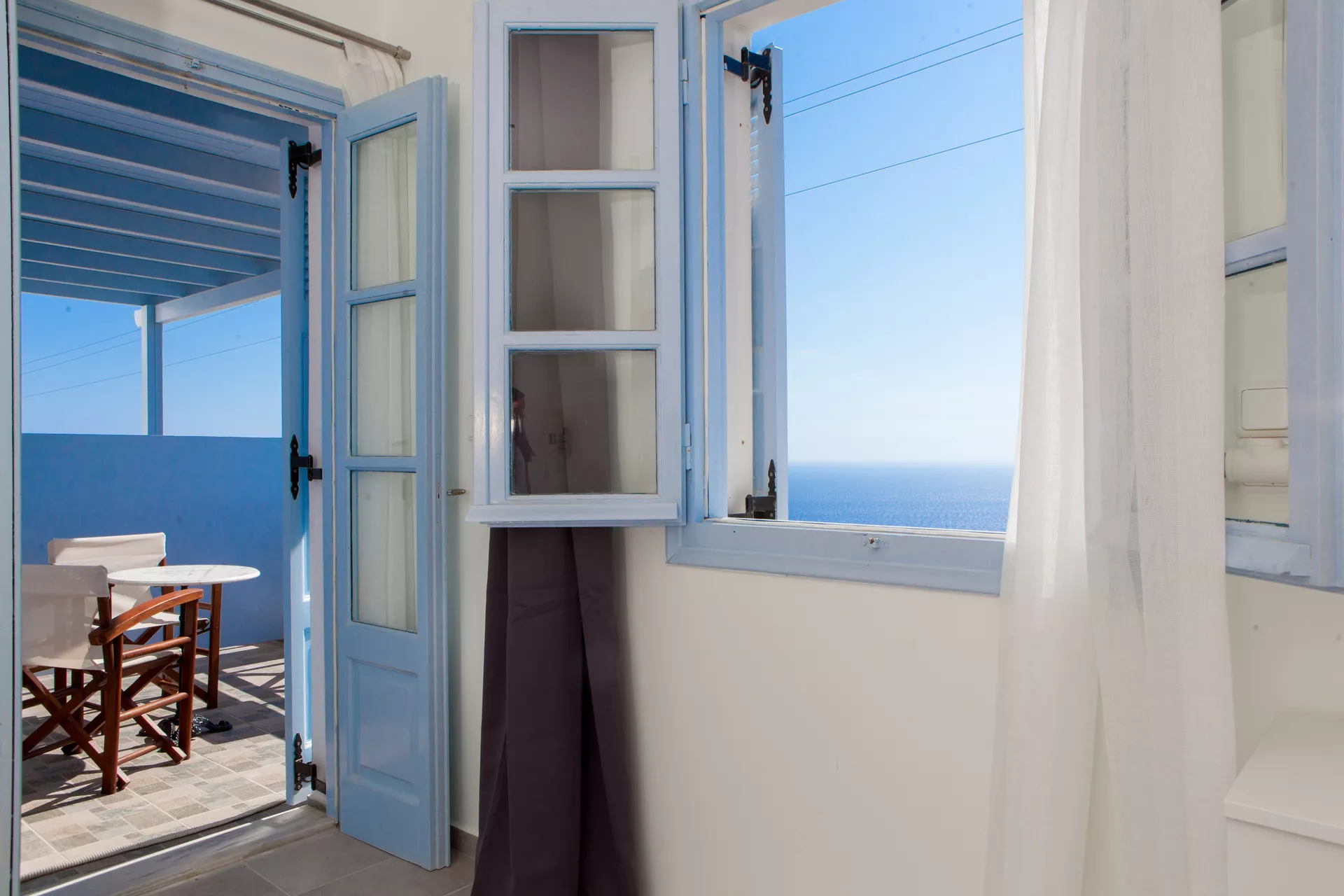 Studio With Balcony and Sunrise Sea View