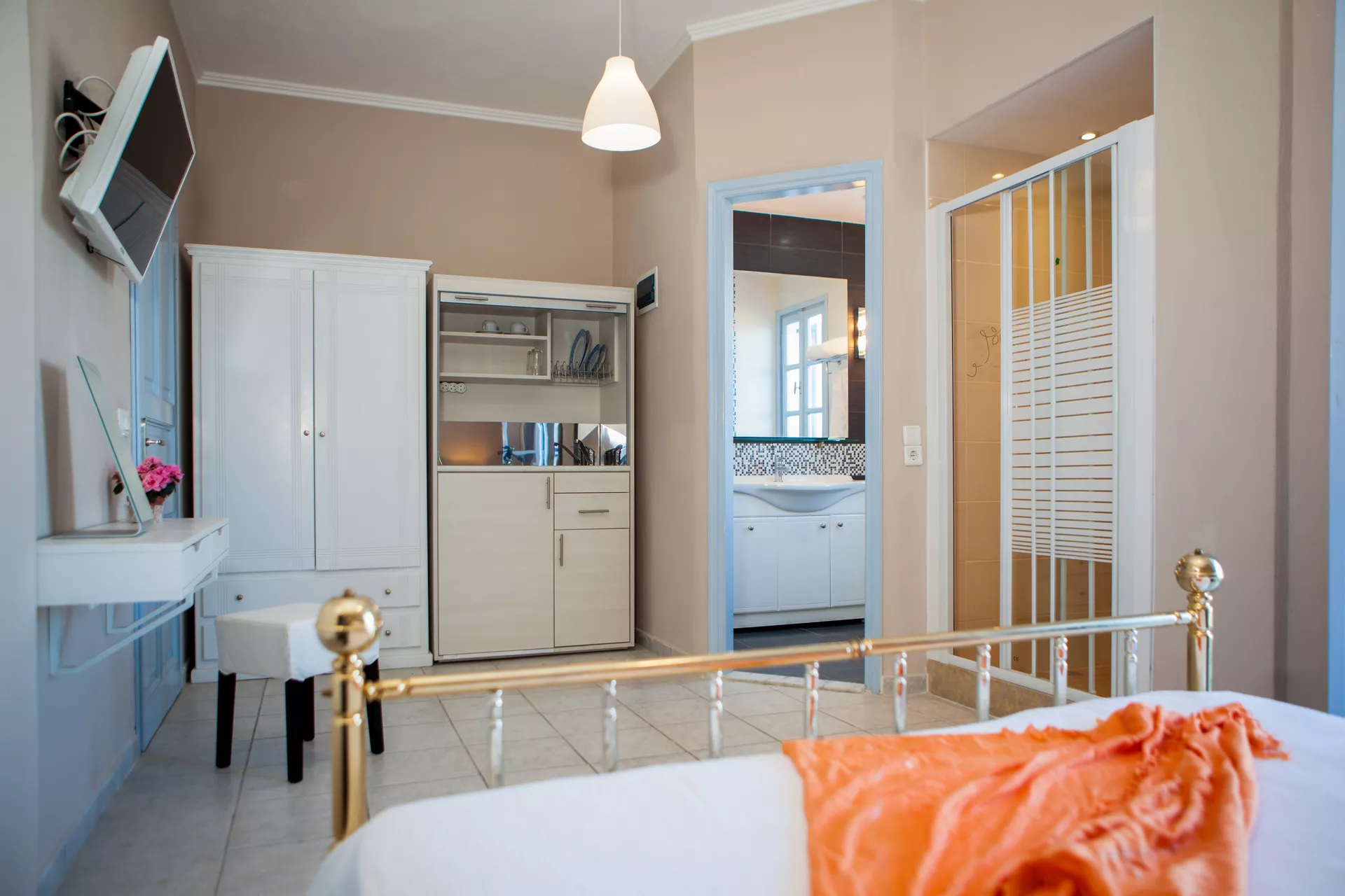 Studio With Balcony and Sunrise Sea View