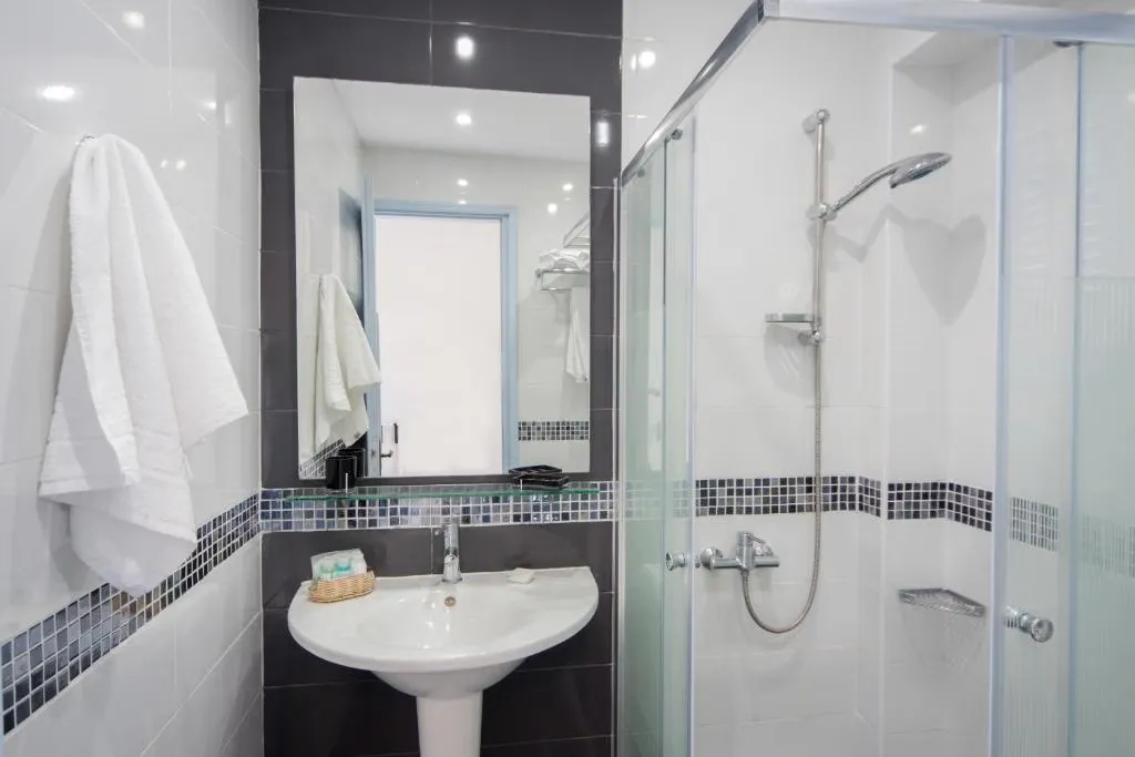 Superior studio balcony with private outdoor jacuzzi and sunrise sea view