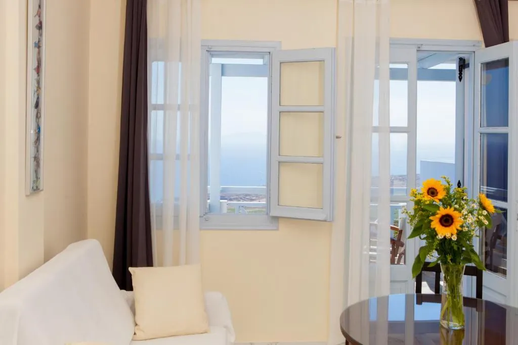 Superior Studio With Balcony and Sunrise Sea View